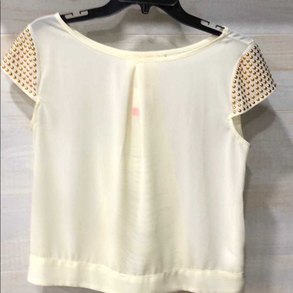 Women’s Zio Top with Cap Sleeve Gold Studs